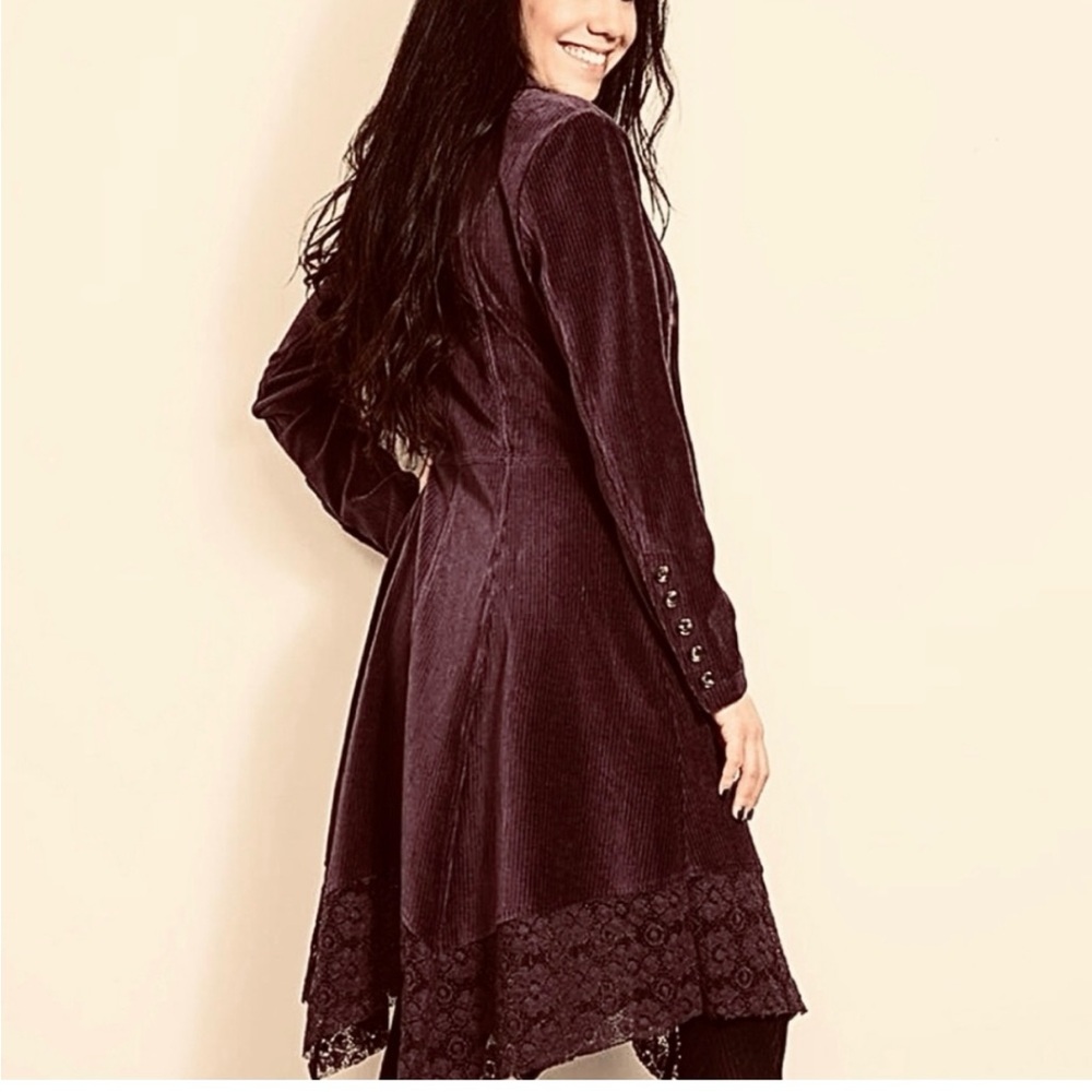 SIMPLY NOELLE Victorian Corduroy Lace Coat - L/XL